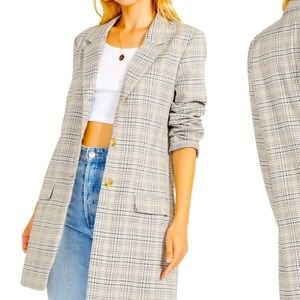 BB Dakota behavior a jacket